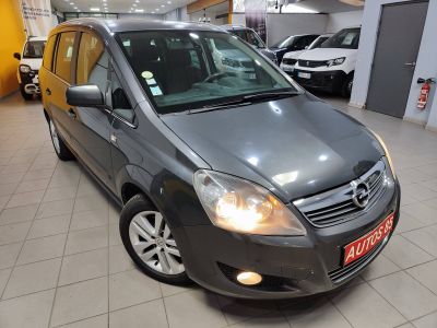 Opel Zafira II 1.7 CDTI125 FAP Cosmo Pack