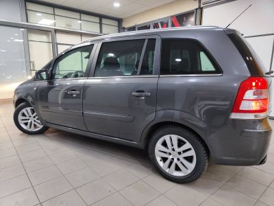 Opel Zafira II 1.7 CDTI125 FAP Cosmo Pack