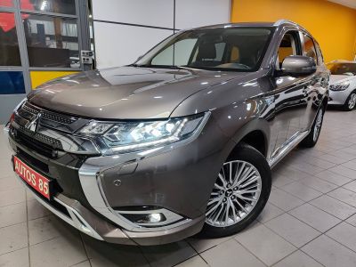 Mitsubishi Outlander III PHEV Twin Motor Intense 4WD Euro6d-T EVAP 5cv