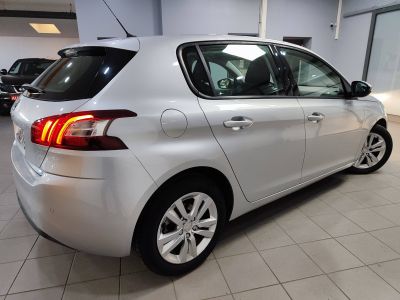 Peugeot 308 II 1.6 HDi FAP 92ch Style 5p