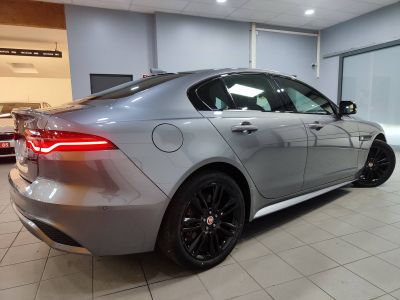 Jaguar Xe  D200 MHEV R-Dynamic S AWD BVA8