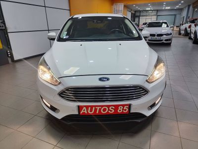 Ford Focus II 1.0 EcoBoost 125ch Stop&Start Titanium