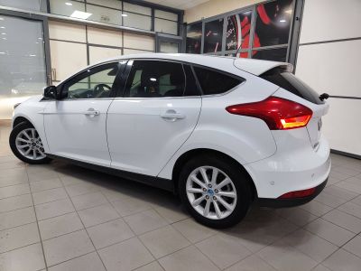 Ford Focus II 1.0 EcoBoost 125ch Stop&Start Titanium