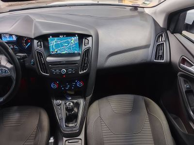 Ford Focus II 1.0 EcoBoost 125ch Stop&Start Titanium