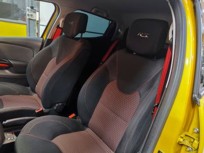 Renault Clio IV (B98) 1.6 T 200ch RS EDC