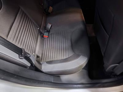 Renault Clio IV (B98) 0.9 TCe 90ch energy Intens Euro6 2015