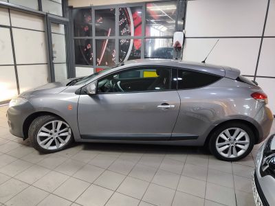Renault Megane III 1.9 dCi130 FAP eco² XV France euro 5