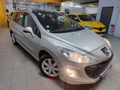 Peugeot 308  1.6 HDi110 FAP Premium 5p