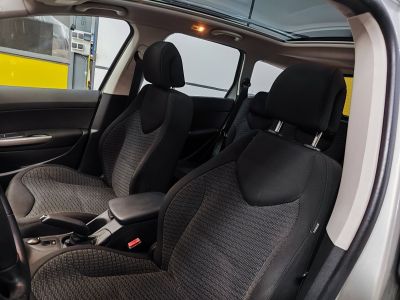 Peugeot 308  1.6 HDi110 FAP Premium 5p