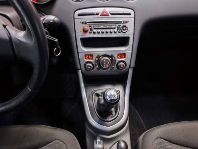 Peugeot 308  1.6 HDi110 FAP Premium 5p