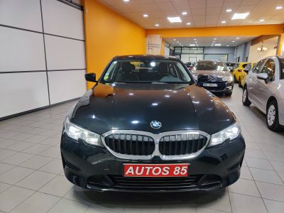 BMW Série 3 318dA MH 150ch Business Design