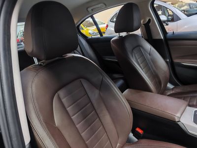 BMW Série 3 318dA MH 150ch Business Design