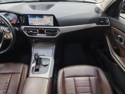 BMW Série 3 318dA MH 150ch Business Design