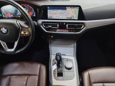 BMW Série 3 318dA MH 150ch Business Design