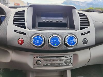 Mitsubishi L200 II 2.5 TD 178 Double Cab Intense